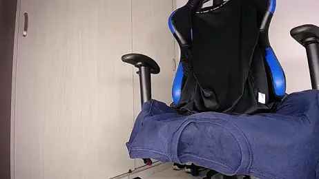 MAXJONES_2 — Stripchat recorded stream image, 14.04.2026 20:30