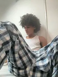 Max_Rain — Stripchat recorded stream image, 14.04.2026 22:00