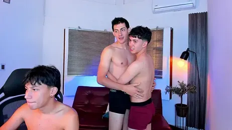 Sexy_BoysW — Stripchat recorded stream screenshot (15 Apr 2026)