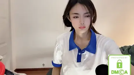 Nivaria- — Stripchat recorded stream image, 15.04.2026 06:10