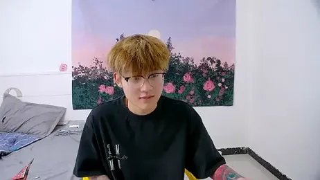KK-cuteboy — Stripchat recorded stream image, 15.04.2026 19:10