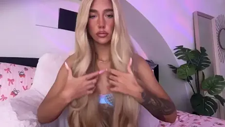 KENNIEXROSE — Stripchat recorded stream screenshot (15 Apr 2026)