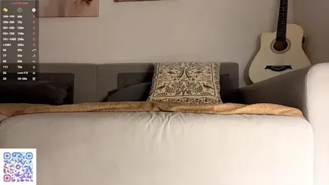 PetulaGunton — Stripchat recorded stream screenshot (15 Apr 2026)