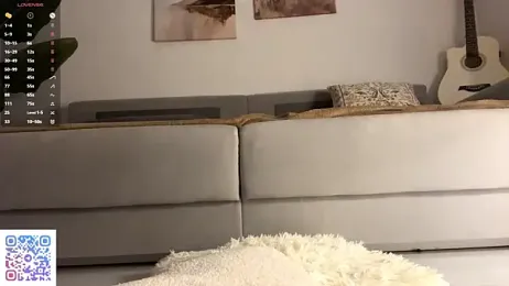 PetulaGunton — Stripchat recorded stream screenshot (15 Apr 2026)