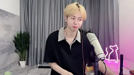 hafabva — Stripchat recorded stream screenshot (16 Apr 2026)