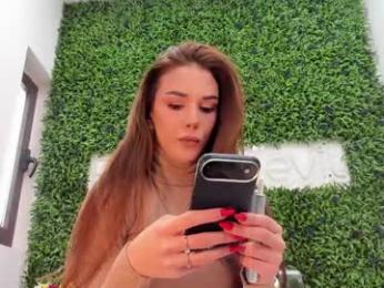 hotfallingdevil — Chaturbate recorded stream screenshot (16 Apr 2026)