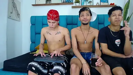 Hot_Boys_Latinos_X — Stripchat recorded stream screenshot (16 Apr 2026)