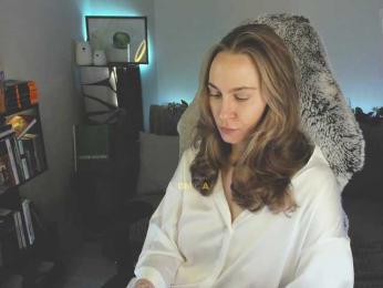 Adamova_Eva — Bongacams recorded stream screenshot (08 Mar 2025)