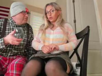 realtoxxxmaria — Chaturbate recorded stream screenshot (16 Apr 2026)