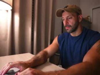 brucestryker — Chaturbate recorded stream image, 17.04.2026 03:30