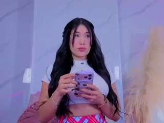 chlooee — Camsoda recorded stream image, 17.04.2026 02:10