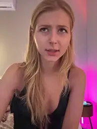 LunaRase — Stripchat recorded stream image, 17.04.2026 05:30