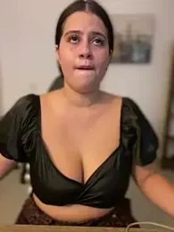Natalia_Cleark09 — Stripchat recorded stream image, 08.03.2025 17:50