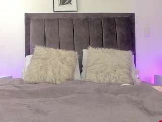 helen-moorex — Camsoda recorded stream image, 18.04.2026 13:00