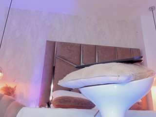 martiinaa-jones — Camsoda recorded stream image, 18.04.2026 12:40