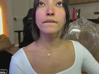 marianabranz — Camsoda recorded stream image, 18.04.2026 15:40