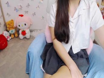 Angela19 — Bongacams recorded stream image, 18.04.2026 17:30