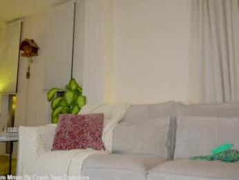 x_lily_x — Chaturbate recorded stream screenshot (18 Apr 2026)