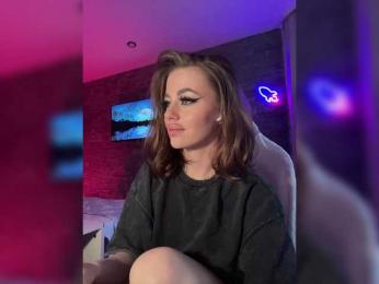 HotGirlEva — Bongacams recorded stream image, 18.04.2026 23:00
