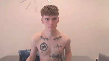 Fredd_Xanders — Stripchat recorded stream image, 19.04.2026 03:30
