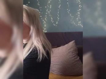 Tanysha-1 — Bongacams recorded stream image, 19.04.2026 03:50