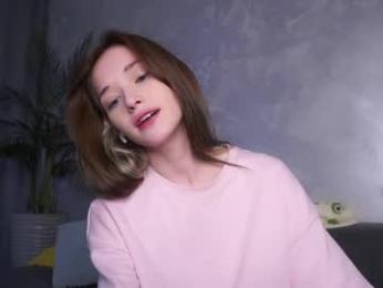 taitehambelton — Chaturbate recorded stream image, 19.04.2026 08:00
