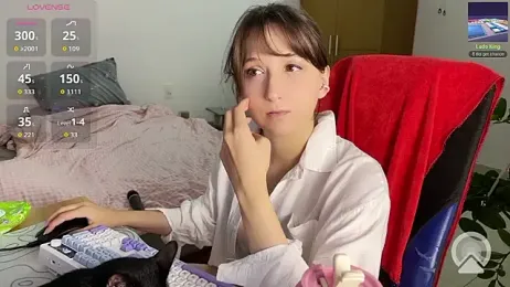 ashy_7999 — Stripchat recorded stream image, 19.04.2026 14:40