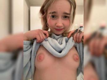 MimiMila — Bongacams recorded stream image, 19.04.2026 17:40