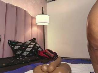 hallybans — Camsoda recorded stream image, 20.04.2026 18:50