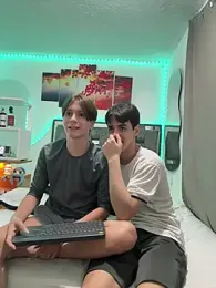 Alex_and_Fabian — Stripchat recorded stream image, 21.04.2026 03:40