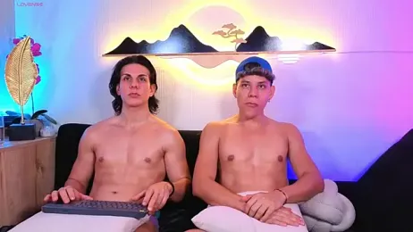 Almiboys — Stripchat recorded stream image, 21.04.2026 01:50