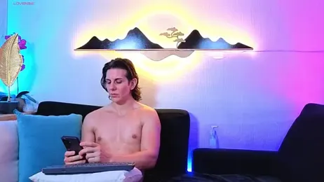 Almiboys — Stripchat recorded stream image, 21.04.2026 01:50