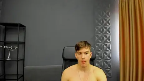 BradyFlint — Stripchat recorded stream image, 21.04.2026 04:30