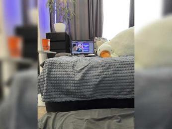 MagicMelody — Bongacams recorded stream image, 21.04.2026 06:20