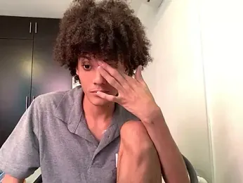 Max_Rain — Stripchat recorded stream image, 21.04.2026 12:10