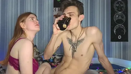 EmiliaCouple — Stripchat recorded stream screenshot (21 Apr 2026)