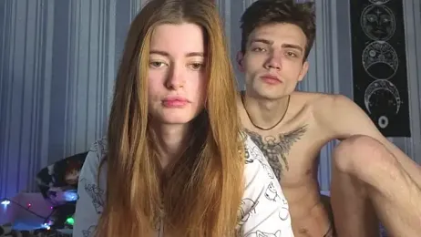 EmiliaCouple — Stripchat recorded stream screenshot (21 Apr 2026)