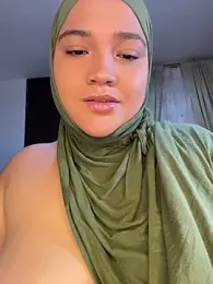 sweetmuslim01 — Stripchat recorded stream image, 21.04.2026 21:50