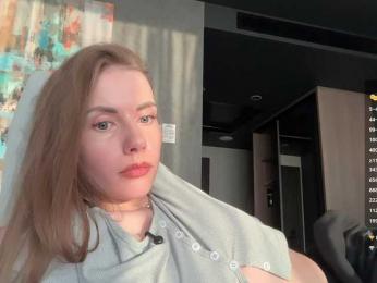 VikkiExtraCheese — Bongacams recorded stream image, 21.04.2026 17:40