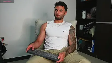 Derek_w — Stripchat recorded stream image, 22.04.2026 02:40