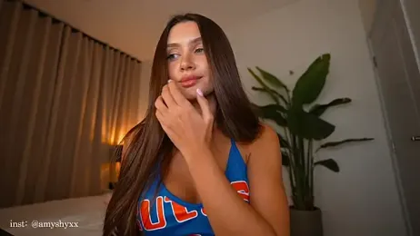 AmyLuxe — Stripchat recorded stream image, 22.04.2026 14:10