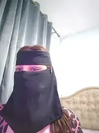 _arabica_ — Stripchat recorded stream image, 22.04.2026 17:00