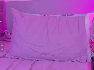 innocenthazel — Camsoda recorded stream image, 23.04.2026 02:50