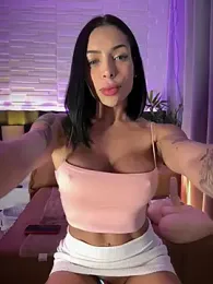 LunahMiller — Stripchat recorded stream image, 23.04.2026 18:10