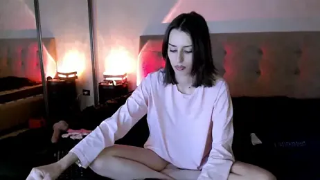 -Yummybabes- — Stripchat recorded stream image, 23.04.2026 23:20
