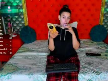 valleriejonnes — Chaturbate recorded stream image, 24.04.2026 11:30
