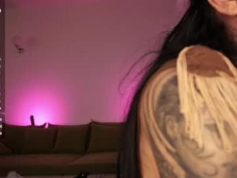 eves_bodyxxx — Chaturbate recorded stream image, 25.04.2026 06:00