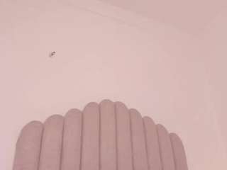 latinfussion — Camsoda recorded stream image, 25.04.2026 12:00