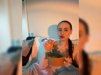 Italianka — Bongacams recorded stream image, 25.04.2026 18:30