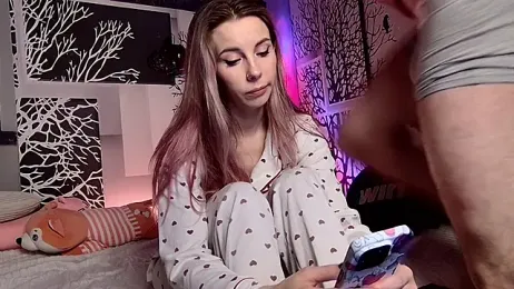 niki7377 — Stripchat recorded stream image, 09.03.2025 05:30
